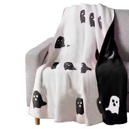 Halloween Blankets Throws Double-Sided Pink Ghost Blanket Fall Flannel Blanket for Bed Sofa Couch Fuzzy Blanket Plush Cover